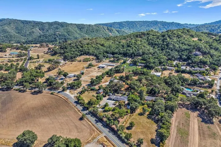 9465 Watsonville Road, Gilroy, California 95020