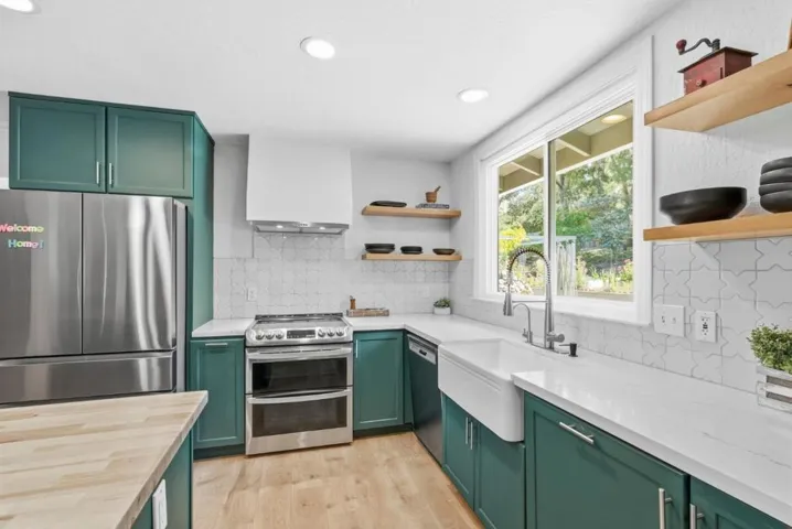 9465 Watsonville Road, Gilroy, California 95020