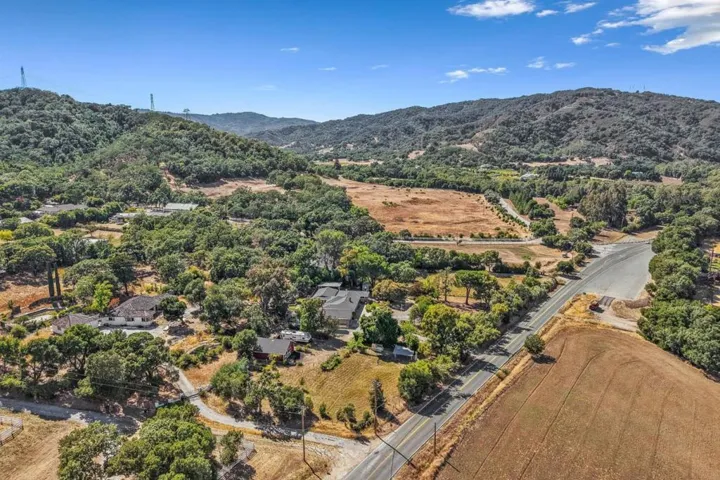 9465 Watsonville Road, Gilroy, California 95020