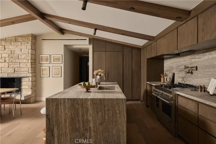 3655 Wrightwood, Studio City, California 91604