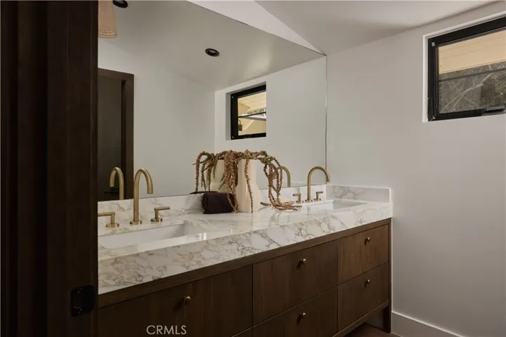 3655 Wrightwood, Studio City, California 91604