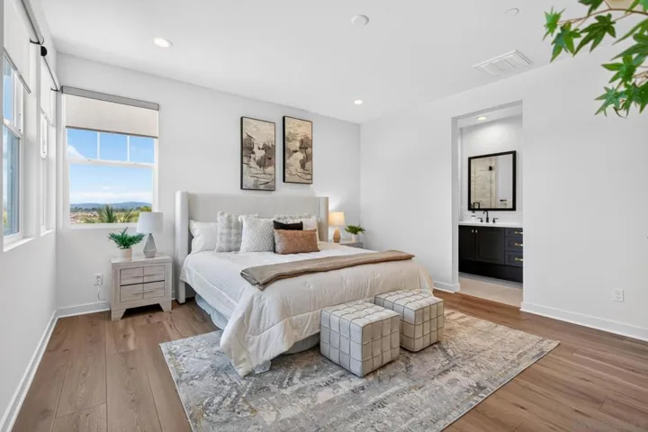 13136 Lumen Way, San Diego, California 92130