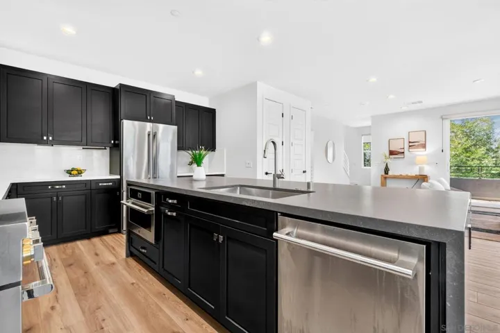 13136 Lumen Way, San Diego, California 92130