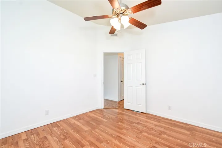 Guest bedroom 1