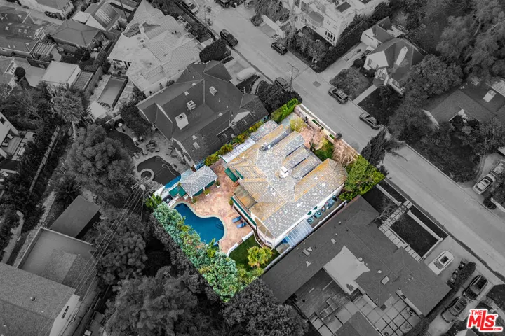4063 Benedict Canyon Drive, Sherman Oaks, California 91423