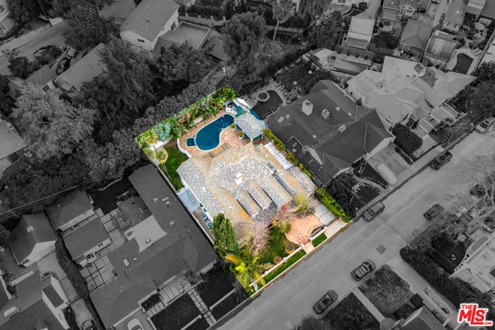 4063 Benedict Canyon Drive, Sherman Oaks, California 91423