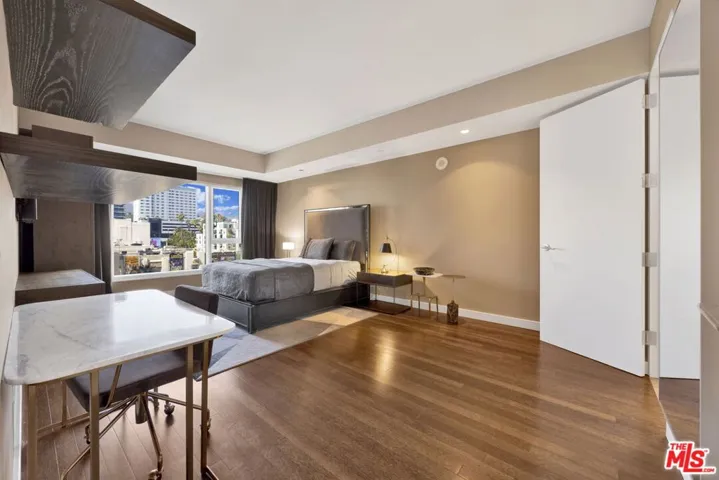 6250 Hollywood Boulevard 6f, Los Angeles, California 90028