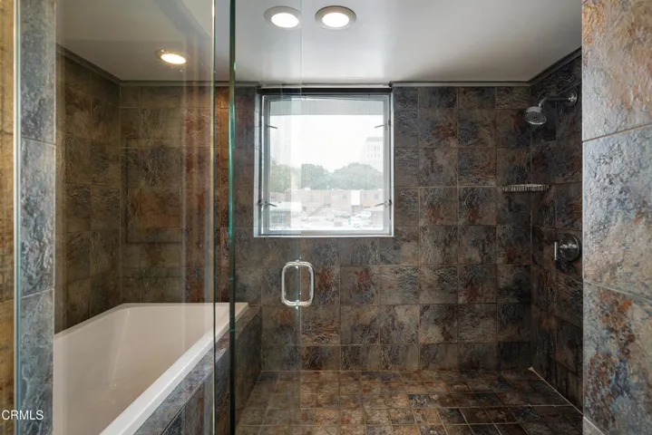 SSR_141SouthHudson103_038_FLEXMLS