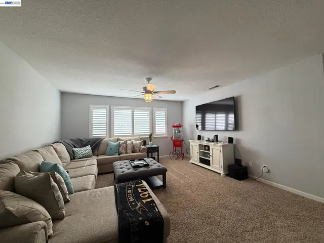 684 Brazelton Cir, Vacaville, California 95688