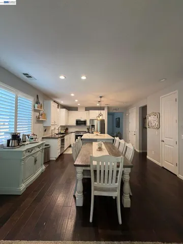 684 Brazelton Cir, Vacaville, California 95688