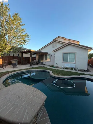 684 Brazelton Cir, Vacaville, California 95688