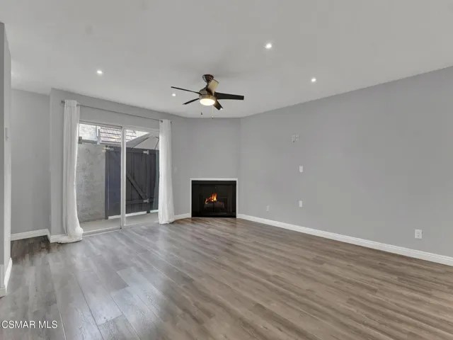 4230 Whitsett Ave #9, Studio City -HsHPr