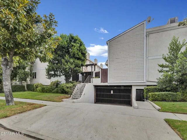 4230 Whitsett Ave #9, Studio City -HsHPr