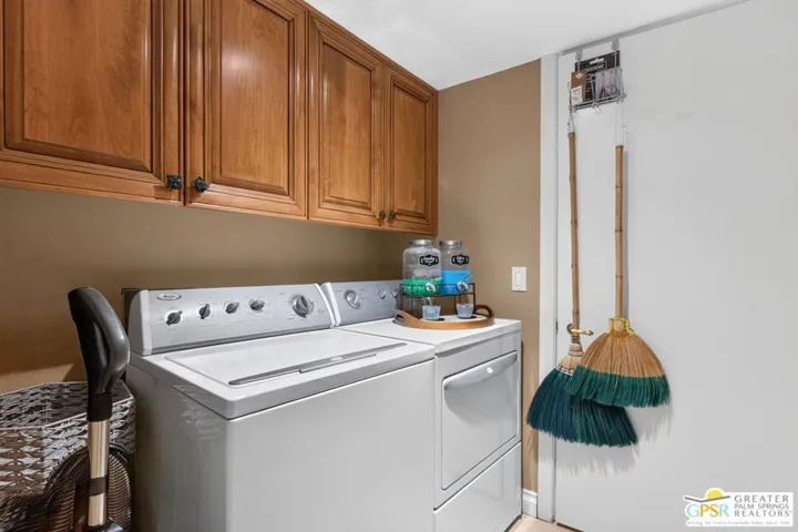 216 Kavenish Drive, Rancho Mirage, California 92270