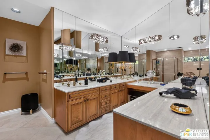 216 Kavenish Drive, Rancho Mirage, California 92270