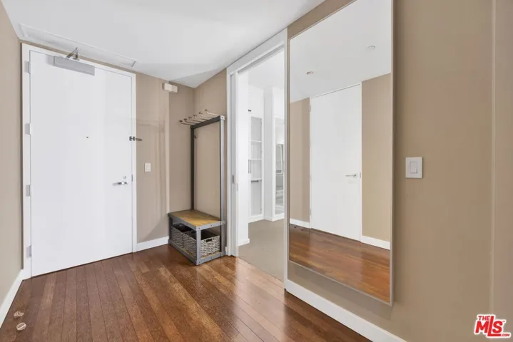 6250 Hollywood Boulevard 6f, Los Angeles, California 90028