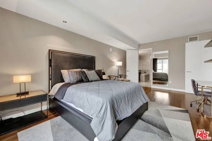 6250 Hollywood Boulevard 6f, Los Angeles, California 90028