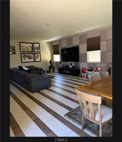 16052 Columbus, North Hills, California 91343