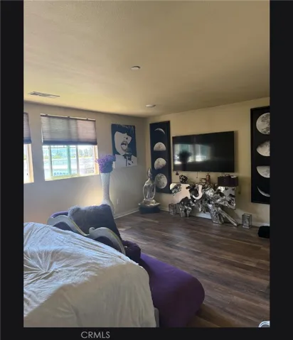 16052 Columbus, North Hills, California 91343