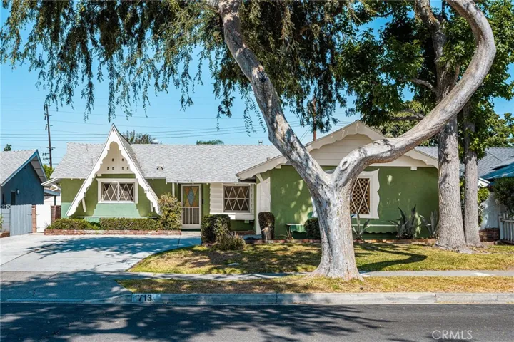 713 Moonbeam, Placentia, California 92870