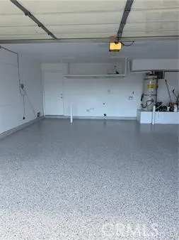 8462 Heil Avenue, Huntington Beach, California 92647