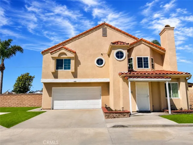 8462 Heil Avenue, Huntington Beach, California 92647