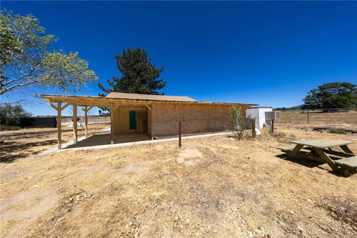 38800 Bahrman, Anza, California 92539
