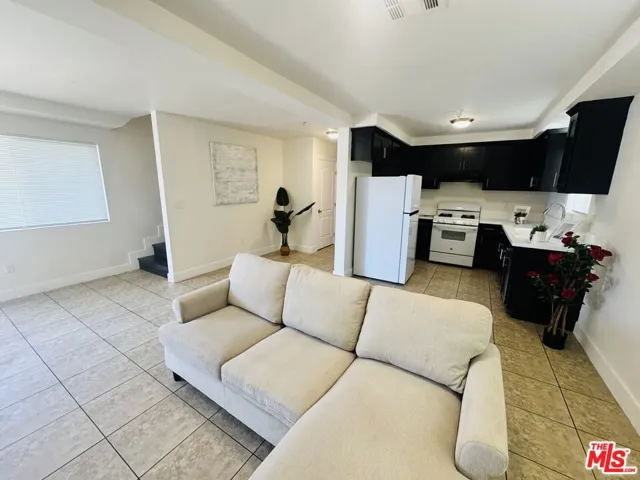 601 W 84th Street, Los Angeles, California 90044