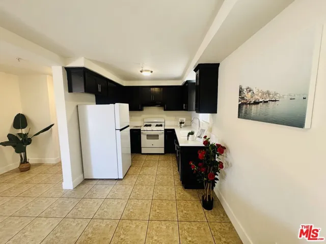 601 W 84th Street, Los Angeles, California 90044