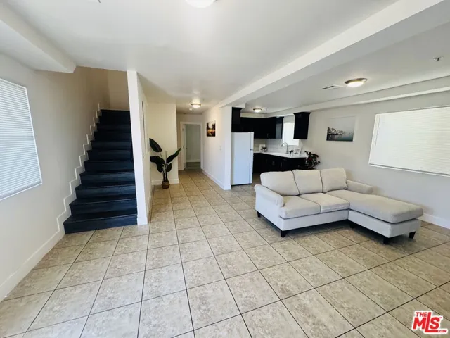 601 W 84th Street, Los Angeles, California 90044