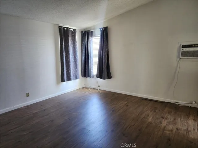 530 W Devonshire Avenue 23, Hemet, California 92543