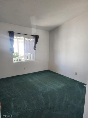 530 W Devonshire Avenue 23, Hemet, California 92543