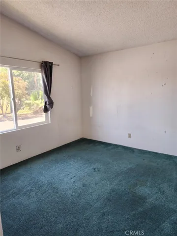 530 W Devonshire Avenue 23, Hemet, California 92543