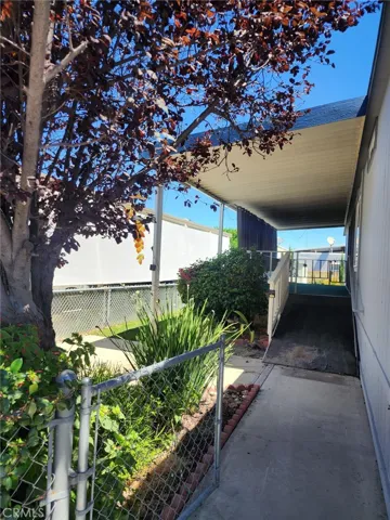 530 W Devonshire Avenue 23, Hemet, California 92543