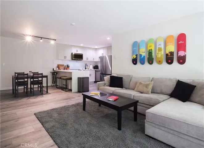 607 S Prospect, Redondo Beach, California 90277