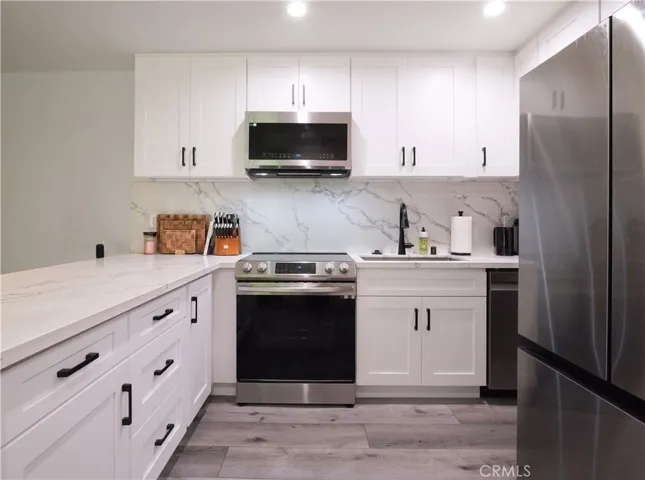 607 S Prospect, Redondo Beach, California 90277