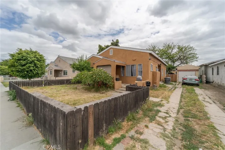 6032 Homewood, Buena Park, California 90621