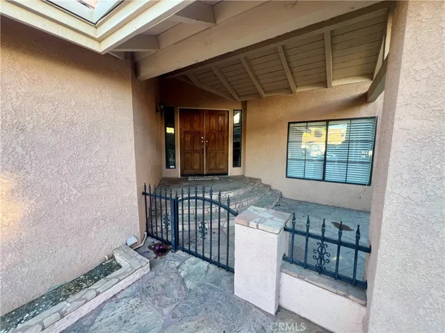2909 Dorchester Circle, Corona, California 92879