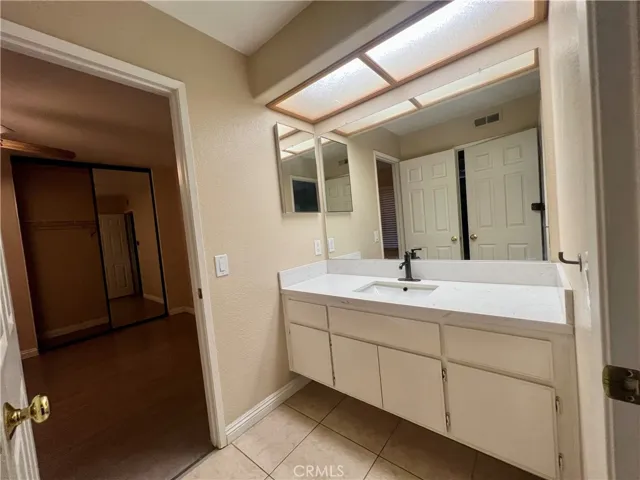 2909 Dorchester Circle, Corona, California 92879