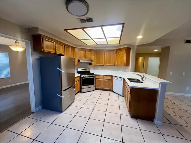 2909 Dorchester Circle, Corona, California 92879