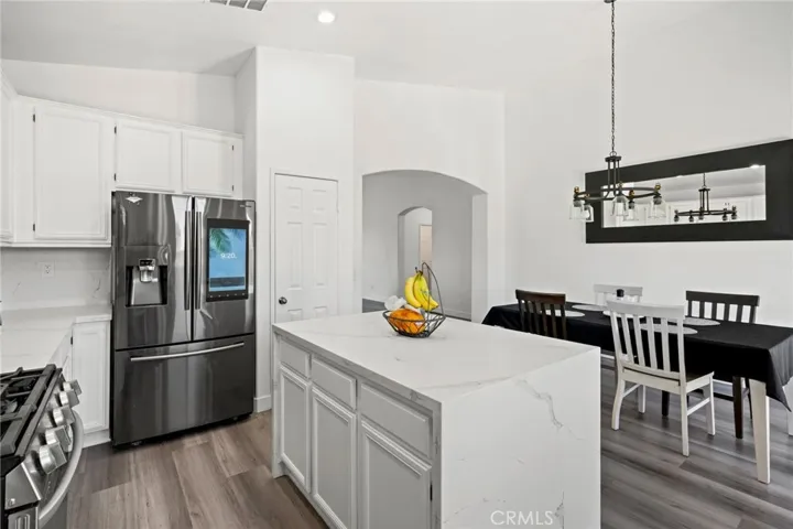 1601 W Norberry Street, Lancaster, California 93534