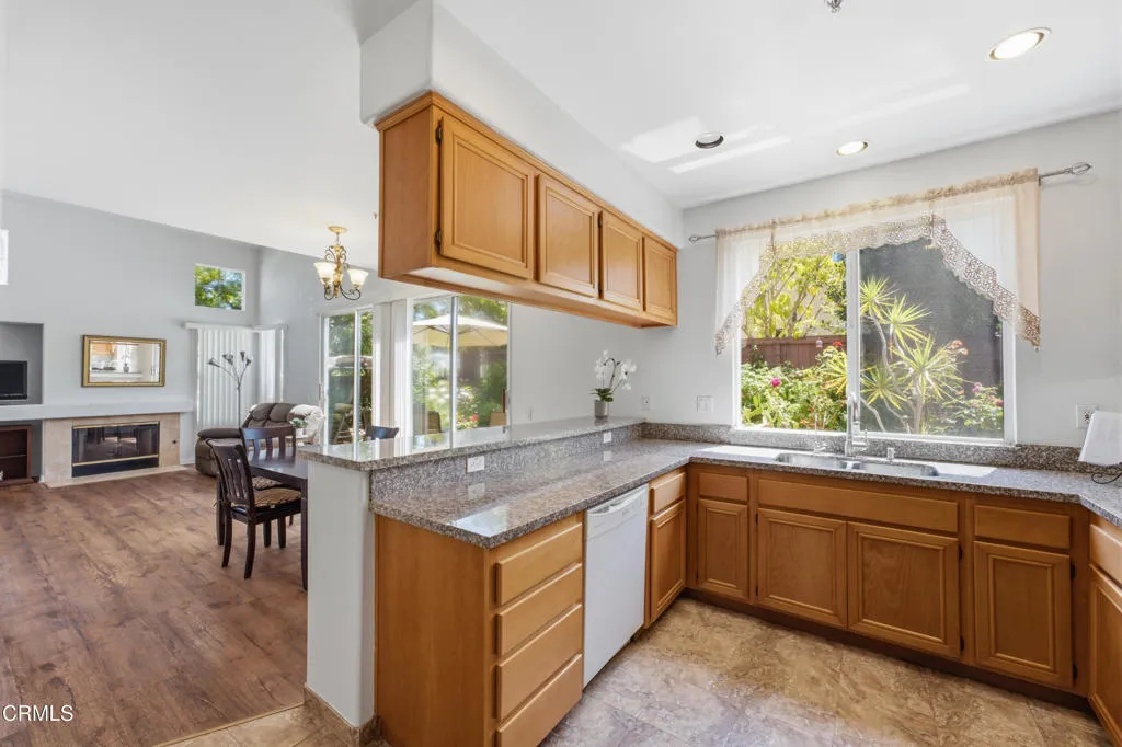 274 Potawatomi St MLS-17