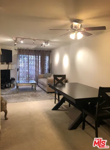 21400 Burbank Boulevard 223, Woodland Hills, California 91367