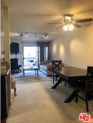 21400 Burbank Boulevard 223, Woodland Hills, California 91367