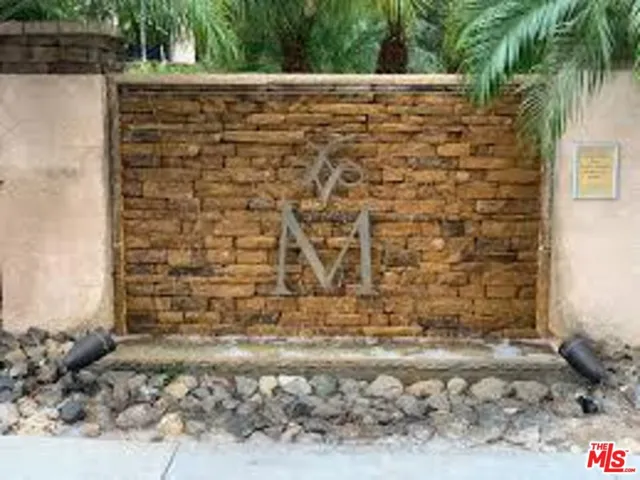21400 Burbank Boulevard 223, Woodland Hills, California 91367