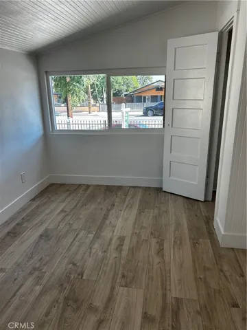 FRONT BEDROOM
