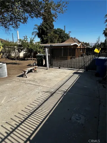 BACKYARD 2
