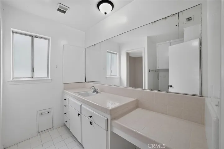 3105 Pepper Tree, San Bernardino, California 92404