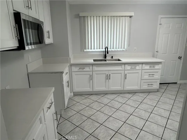 390 E Carter, Rialto, California 92376