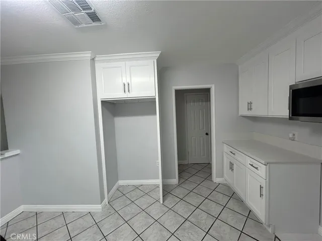 390 E Carter, Rialto, California 92376
